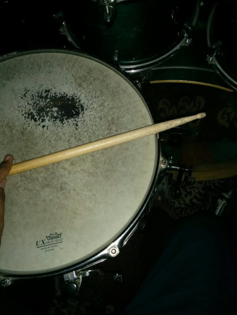 Using Long And Heavy Drumsticks For Practice