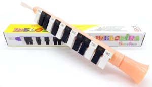 Pink 13 Keys Melodica