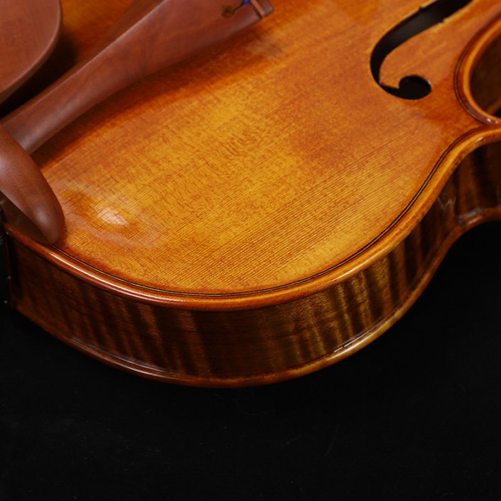 prix du violon en porcelaine