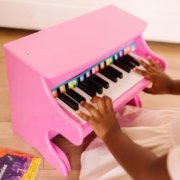 El mejor teclado para que los niños aprendan a tocar el piano