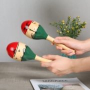 diy wooden maracas