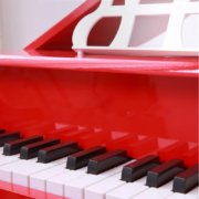 Antikes Spielzeugklavier aus Holz