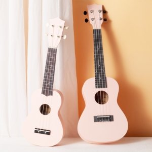 Ukulélé rose en ABS